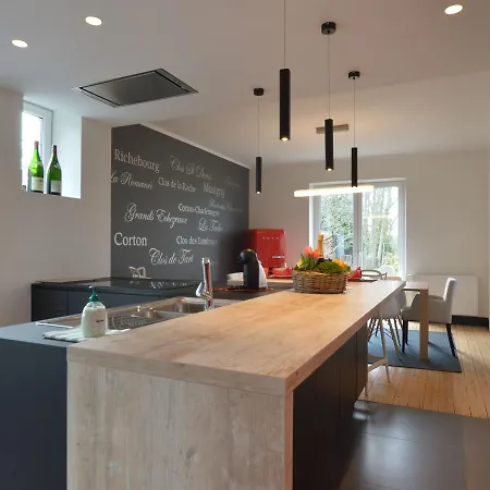 펜션 Stunning Holiday In Theux Ardennes With Private Garden *